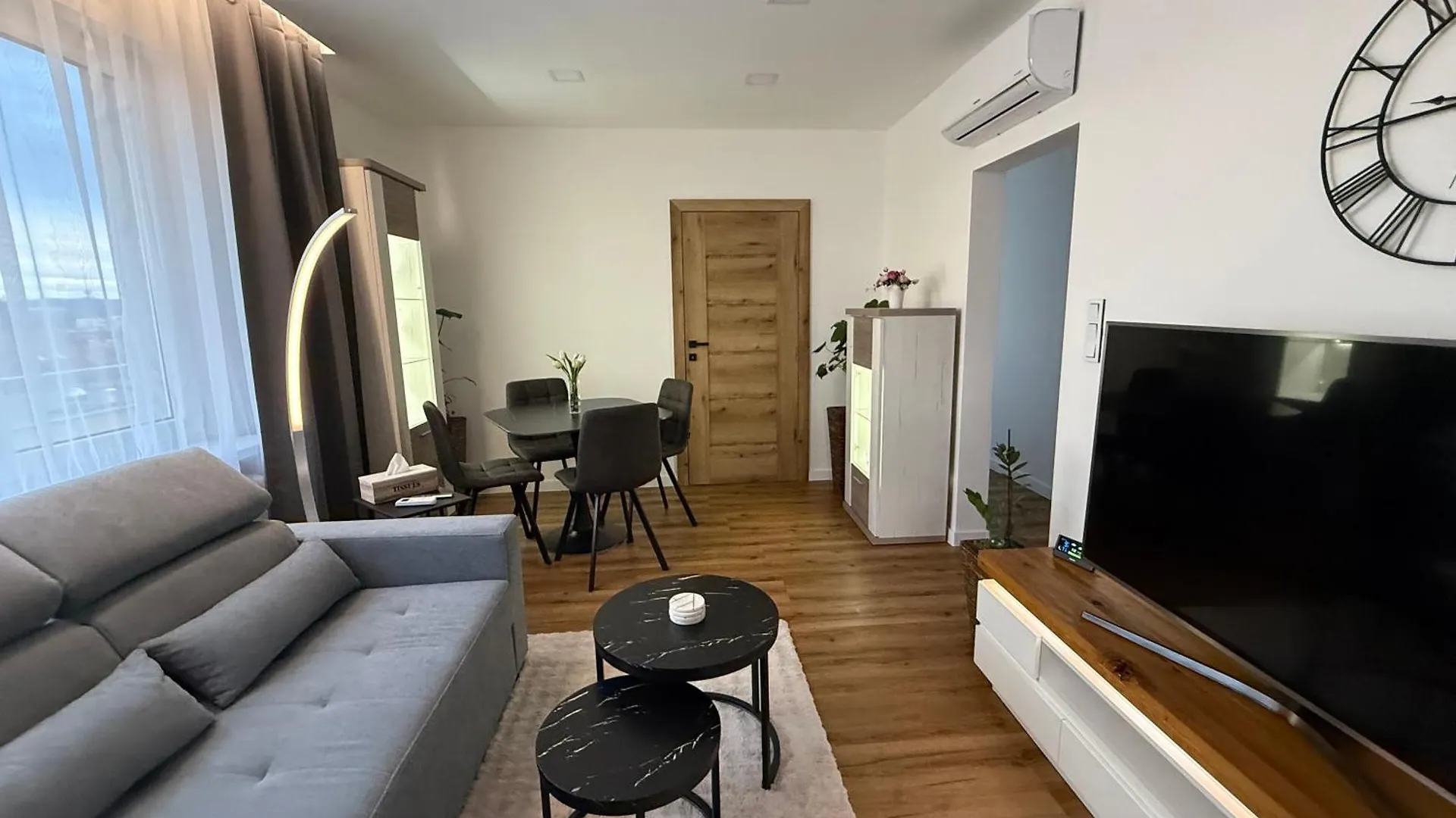 Apartman S Balkonem, Klimatizaci A Infrasaunou Ostrava Tsjechië